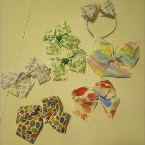 Holiday hair bow bundle hearts, shamrocks,Easter eggs NWT